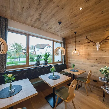 Landgasthof Hubertus Hotel